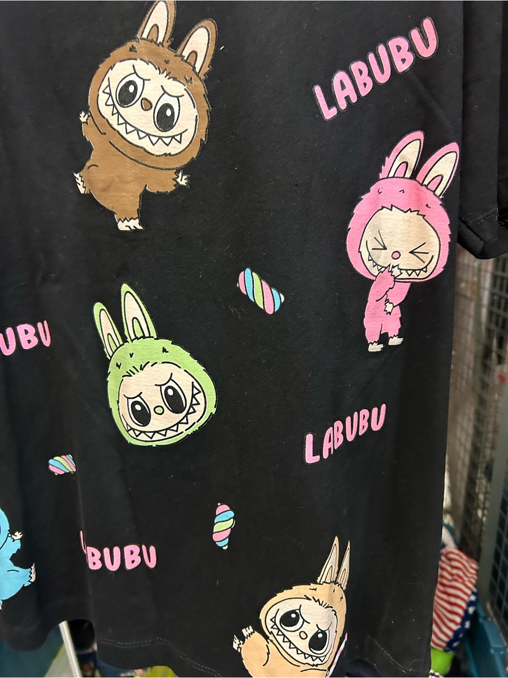 Brand new with tags Black LABUBU Graphic Tee with Colorful Character Print L - Picture 6 of 13